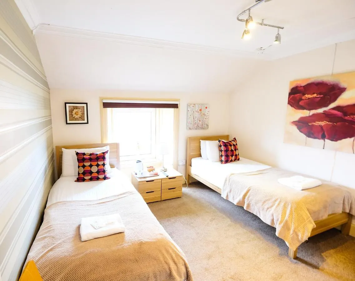 Balmore Guest House Edinburgh