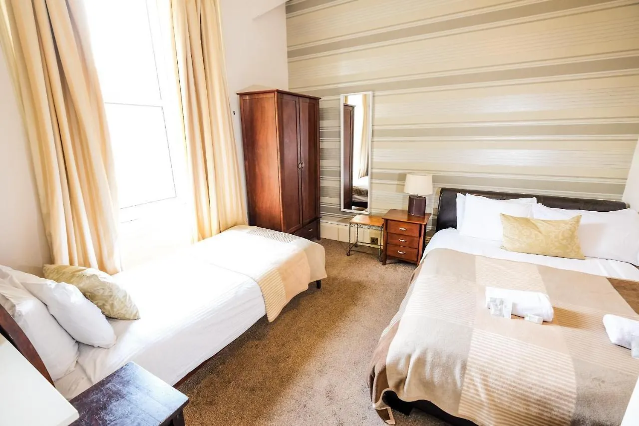 Balmore Guest House Edinburgh