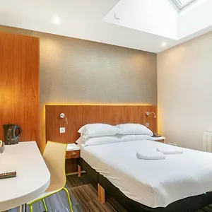 Otel The Place, Edinburgh