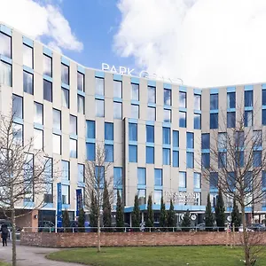 Park Grand Heathrow Hotel